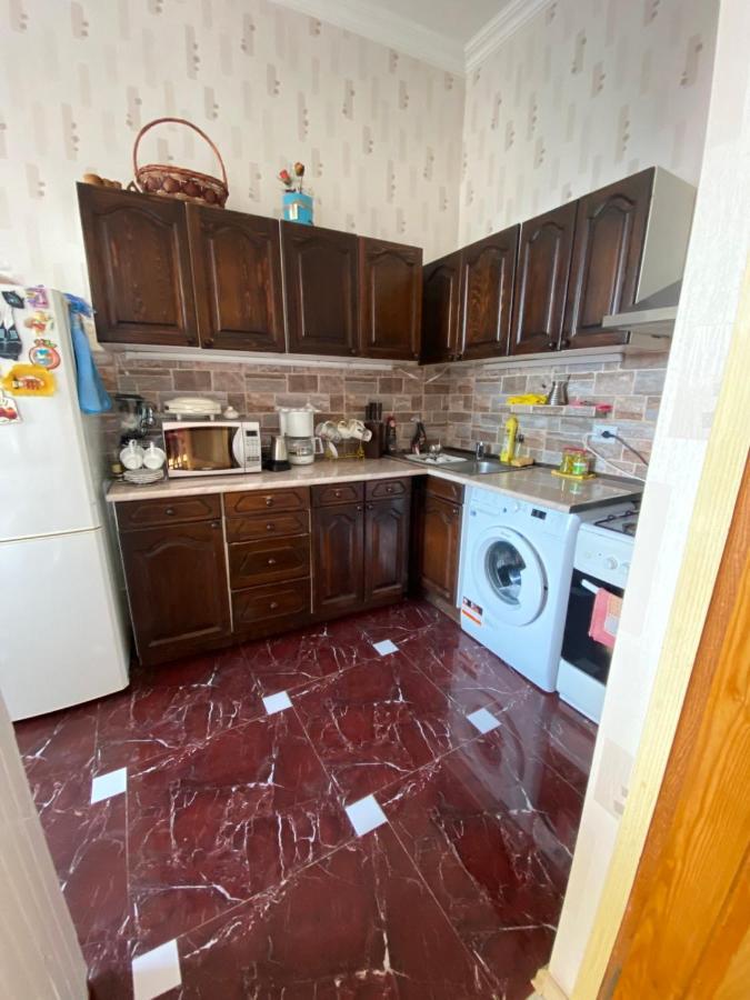 K&N Guesthouse Tbilisi Bagian luar foto